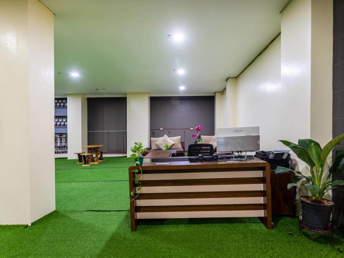 Oyo 831 Casa Maria Hotel Manila Ngoại thất bức ảnh