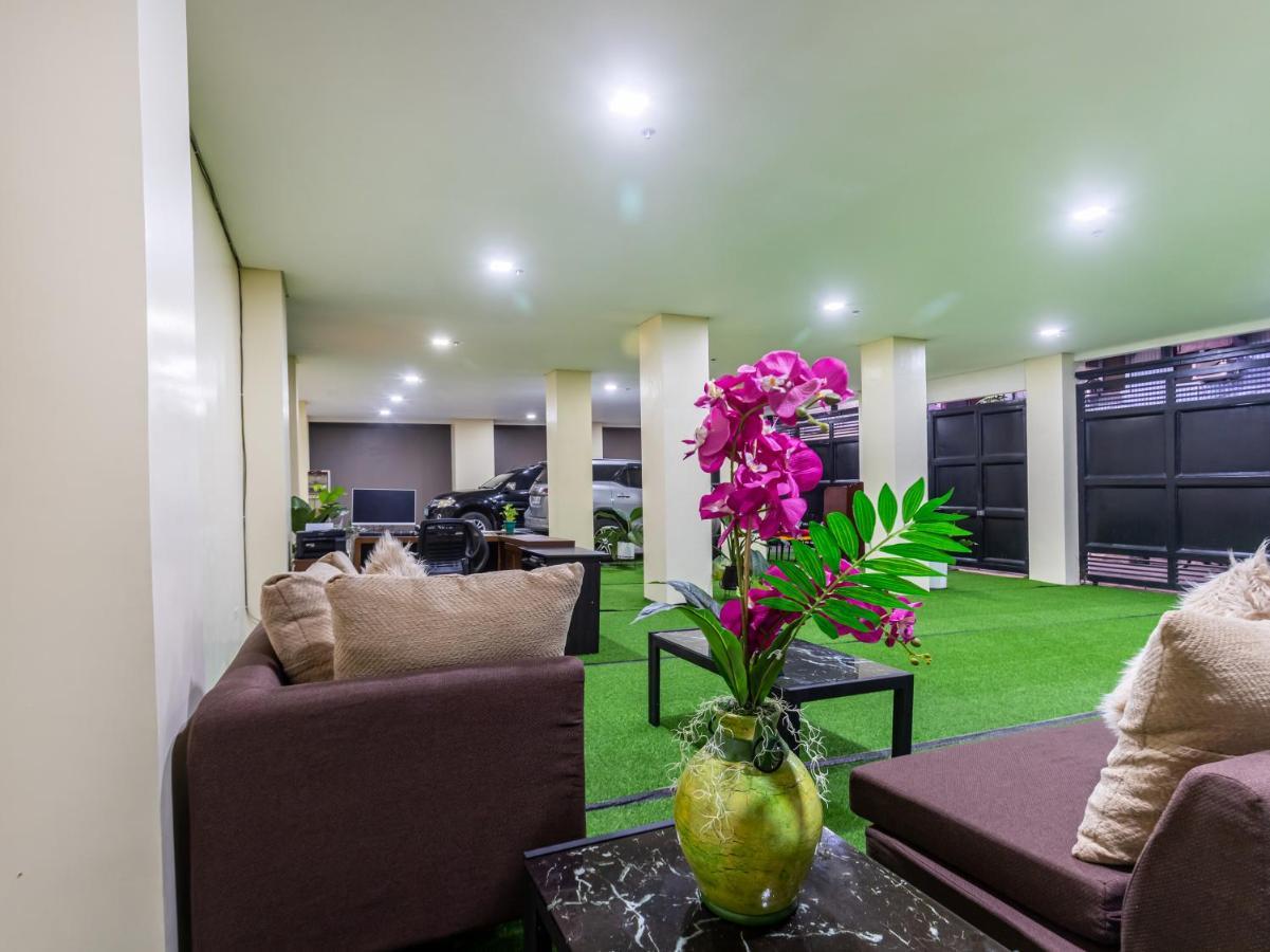 Oyo 831 Casa Maria Hotel Manila Ngoại thất bức ảnh