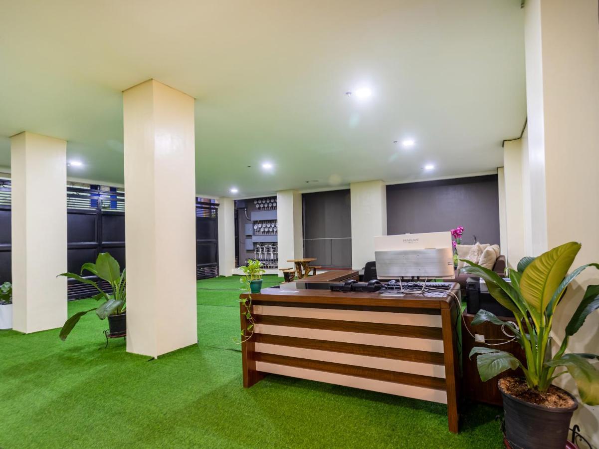 Oyo 831 Casa Maria Hotel Manila Ngoại thất bức ảnh