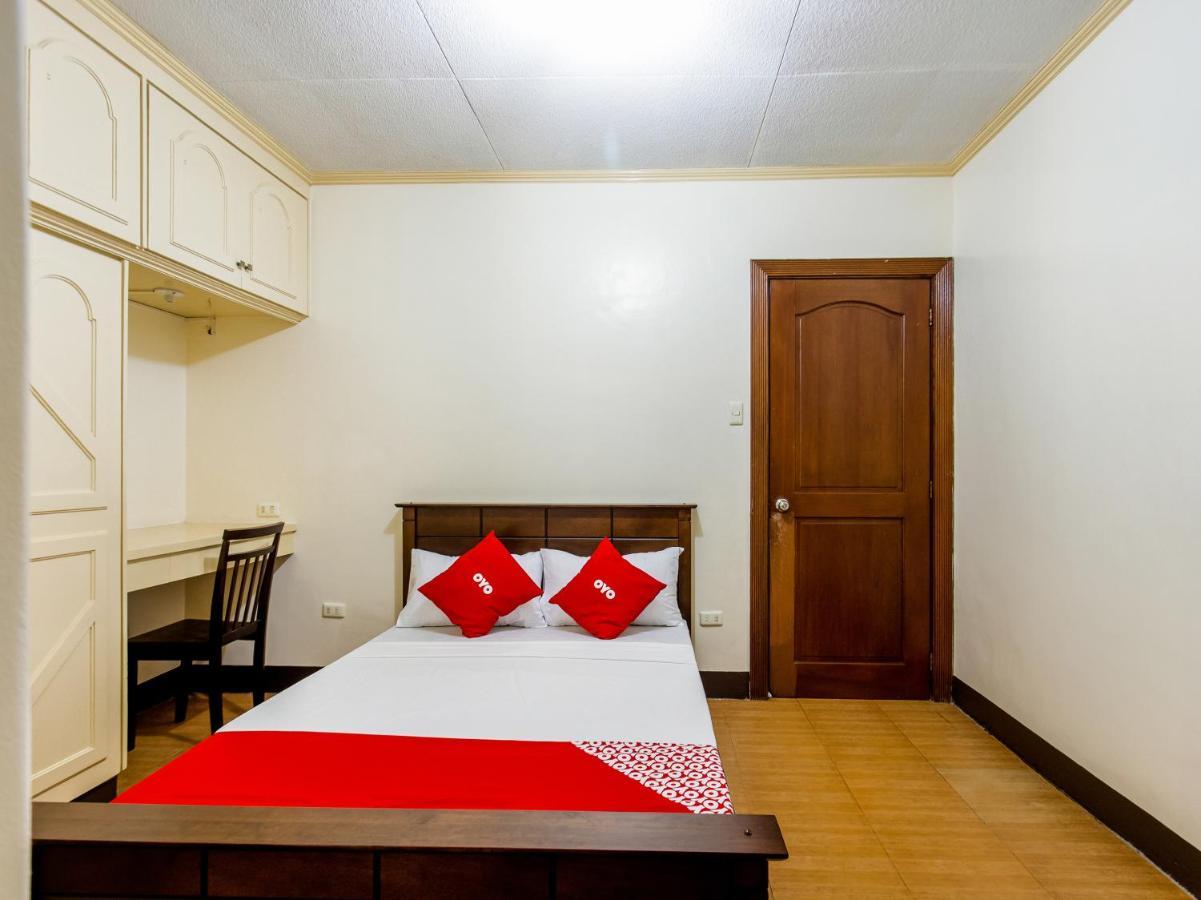 Oyo 831 Casa Maria Hotel Manila Ngoại thất bức ảnh