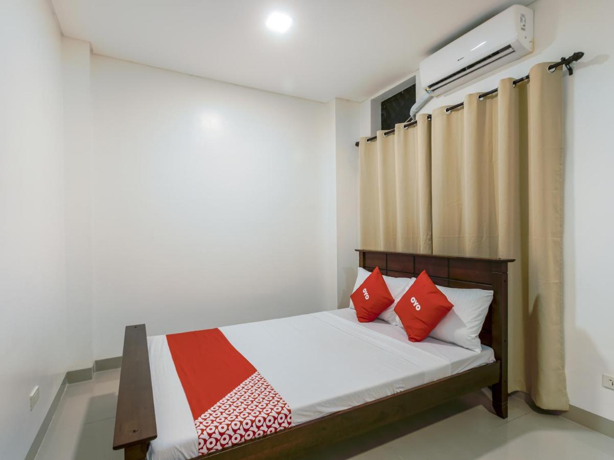 Oyo 831 Casa Maria Hotel Manila Ngoại thất bức ảnh