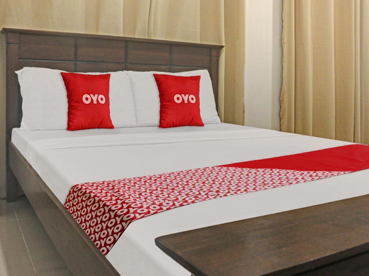 Oyo 831 Casa Maria Hotel Manila Ngoại thất bức ảnh