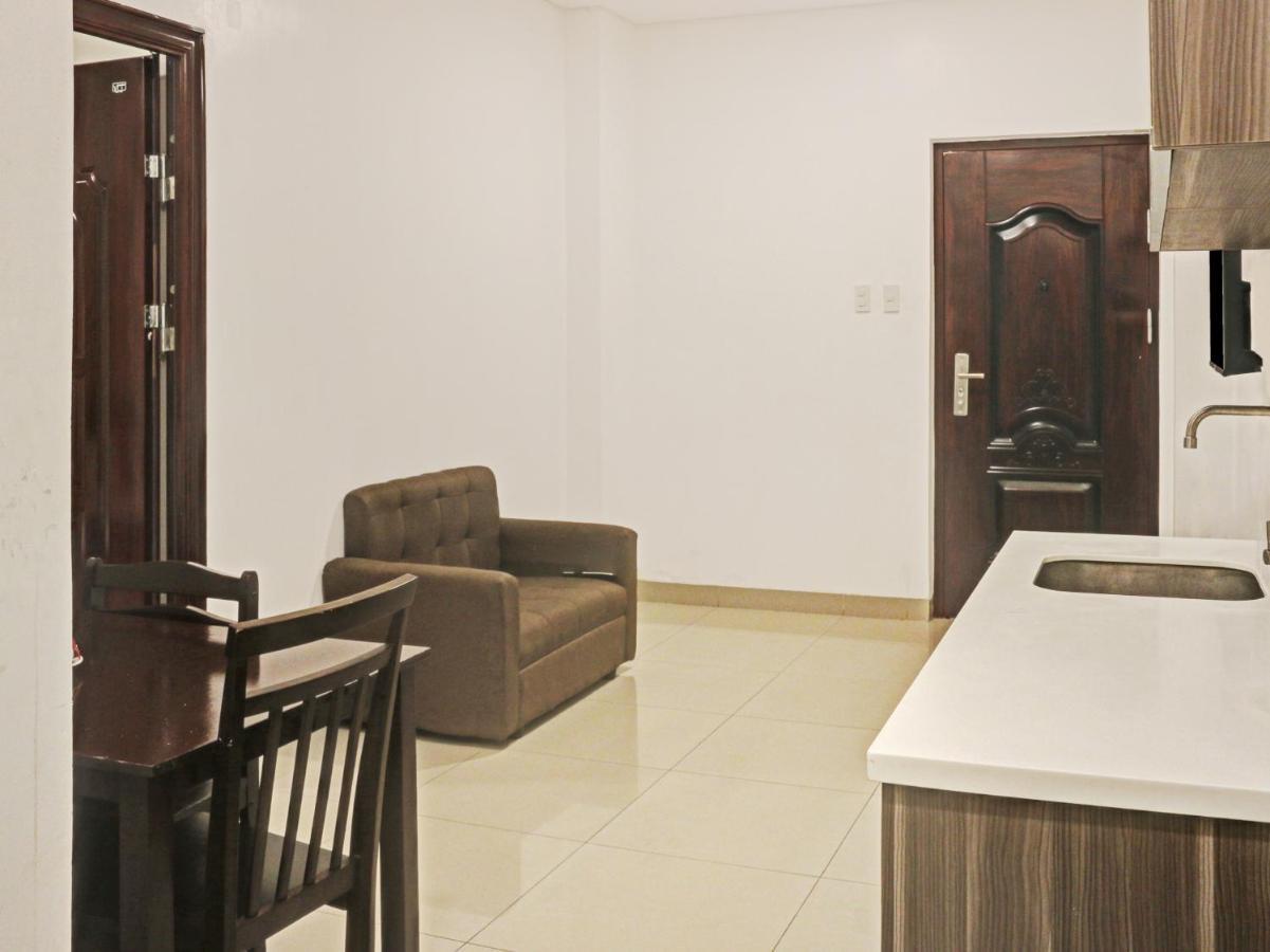 Oyo 831 Casa Maria Hotel Manila Ngoại thất bức ảnh
