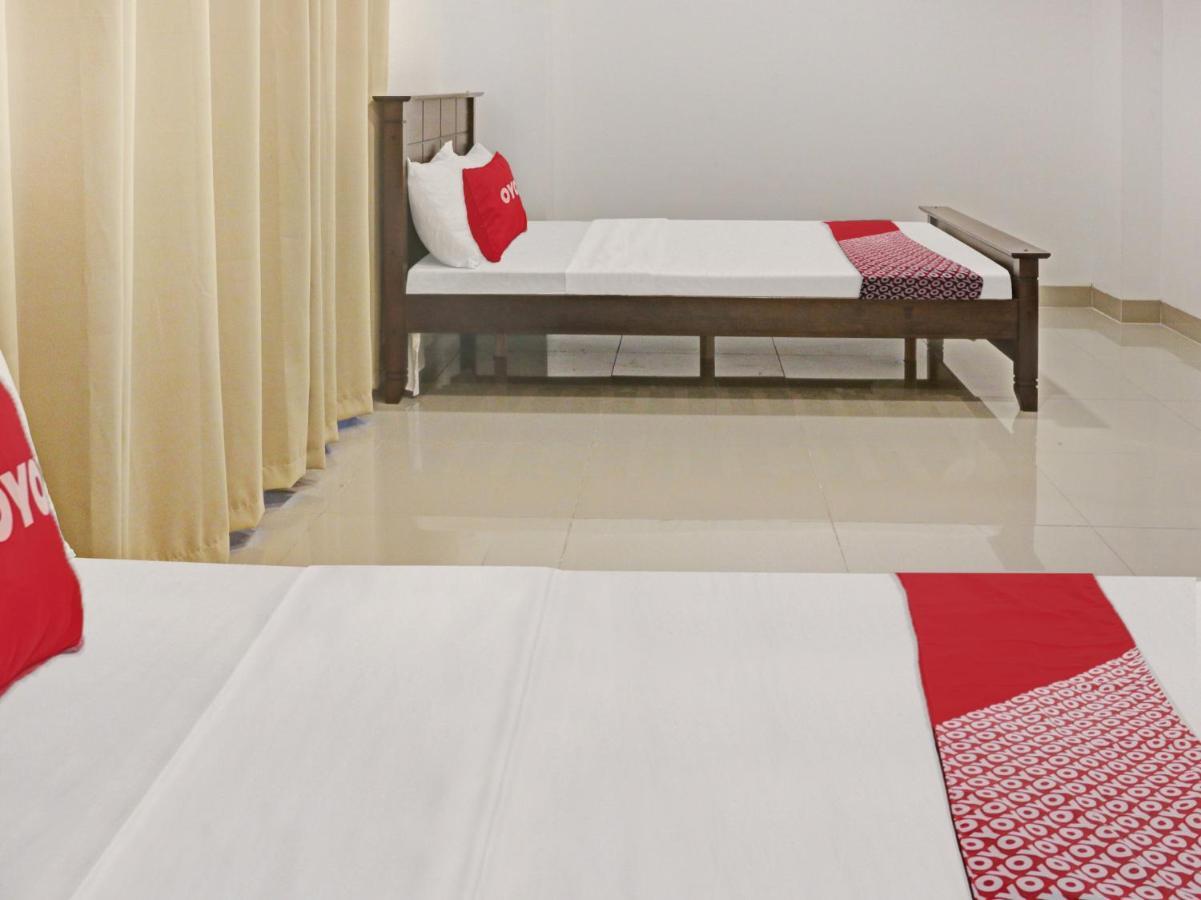Oyo 831 Casa Maria Hotel Manila Ngoại thất bức ảnh